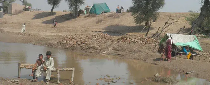 Estimated 75,000 pregnant women affected by floods in Pakistan